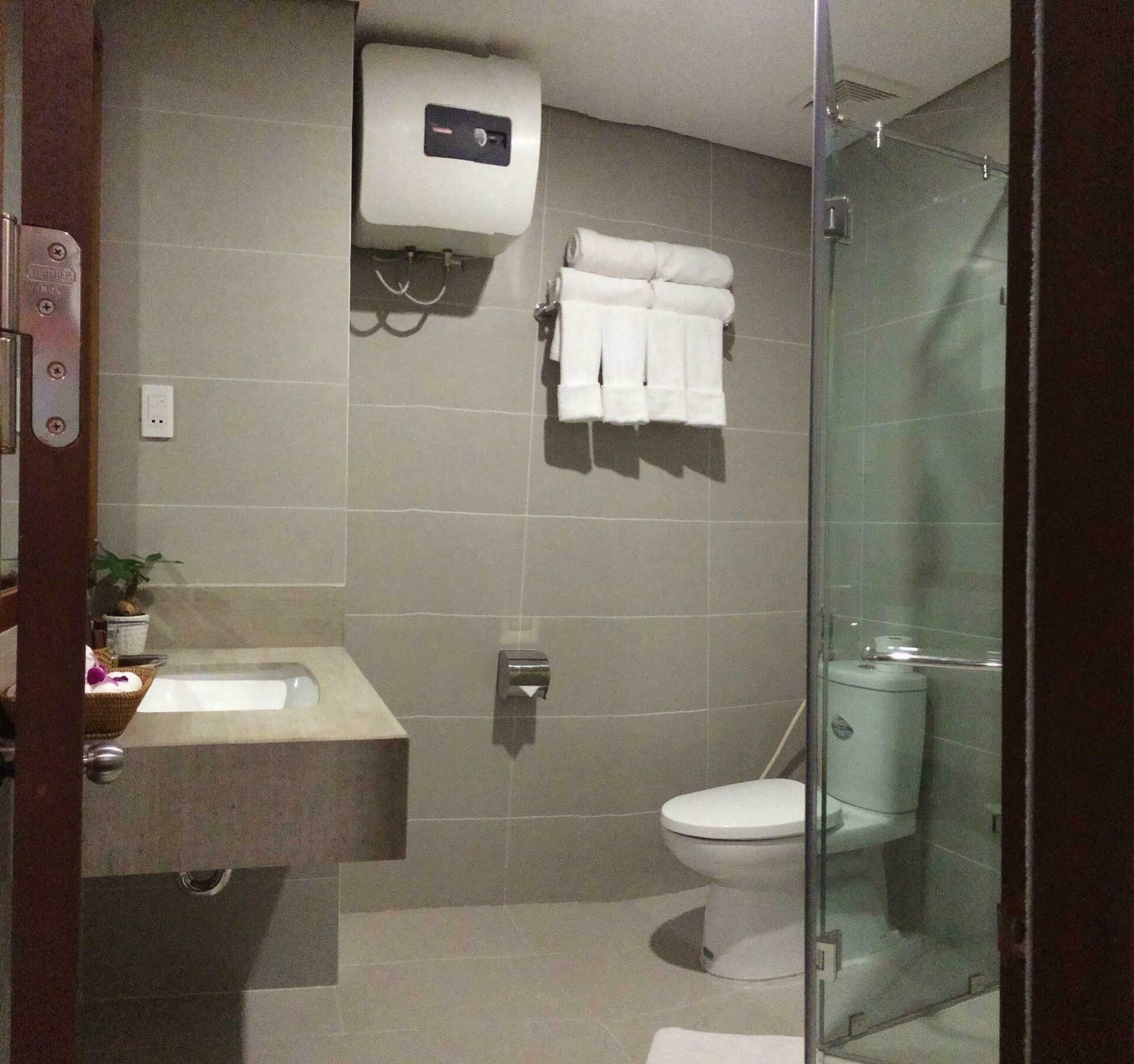 Ocean Flower Hotel Da Nang Zewnętrze zdjęcie