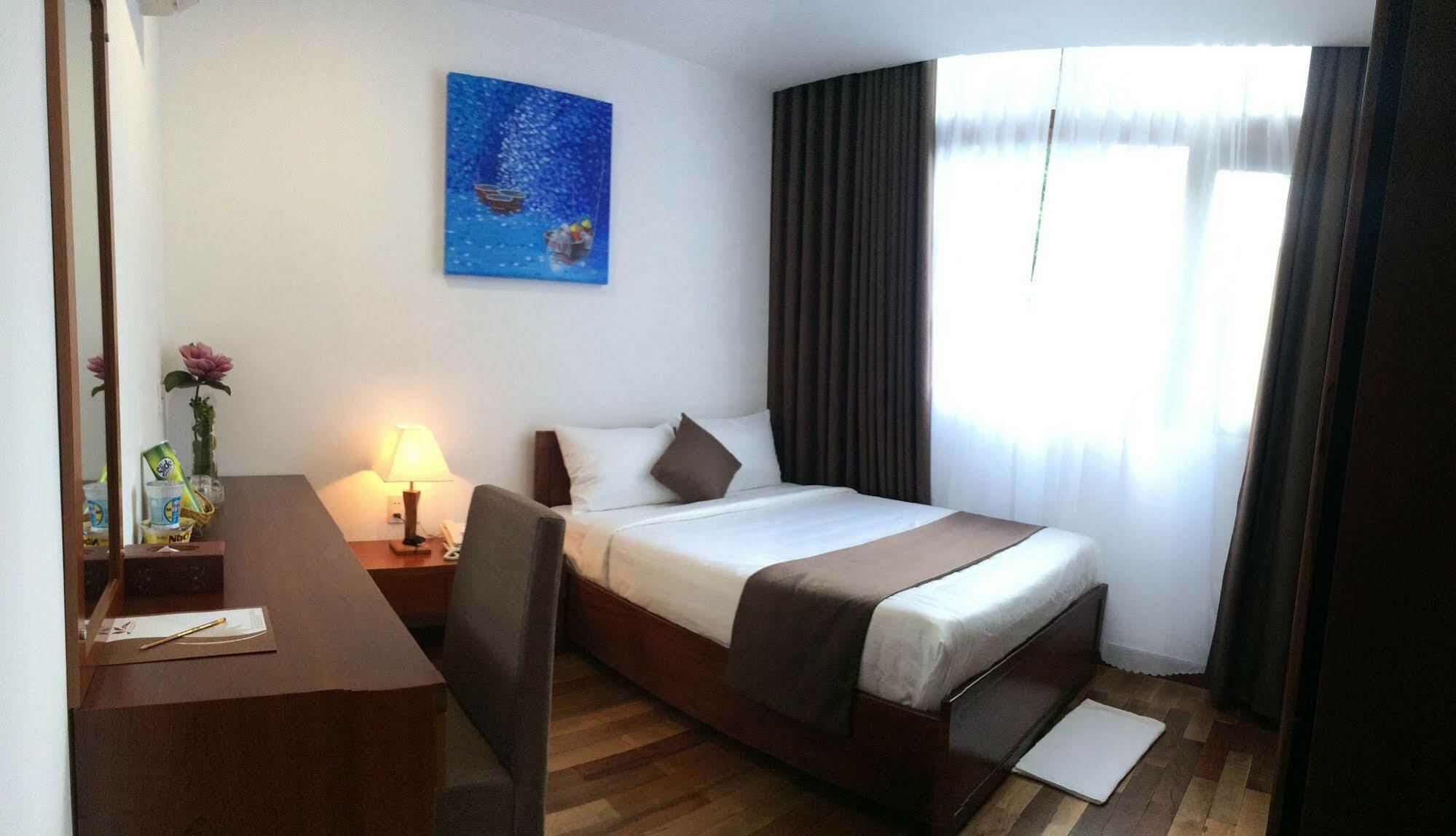 Ocean Flower Hotel Da Nang Zewnętrze zdjęcie