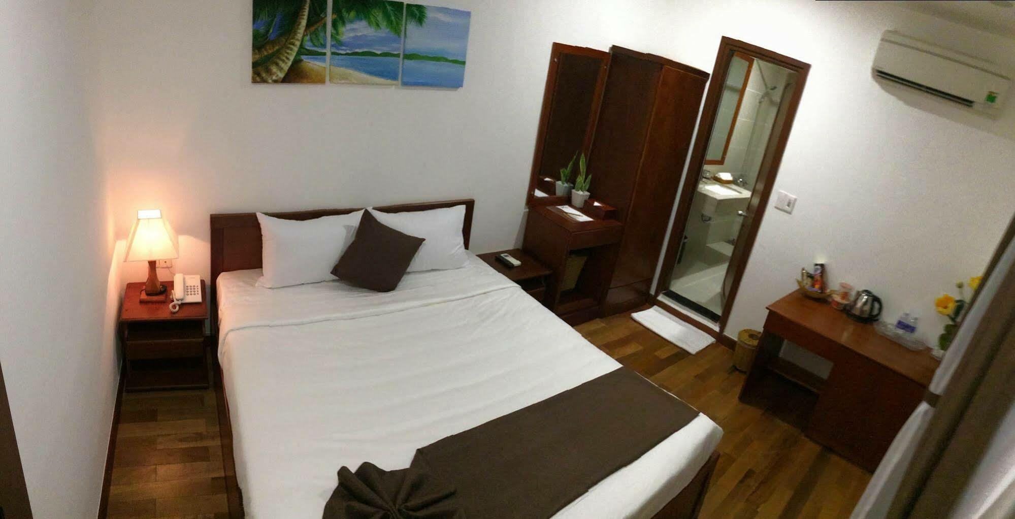Ocean Flower Hotel Da Nang Zewnętrze zdjęcie