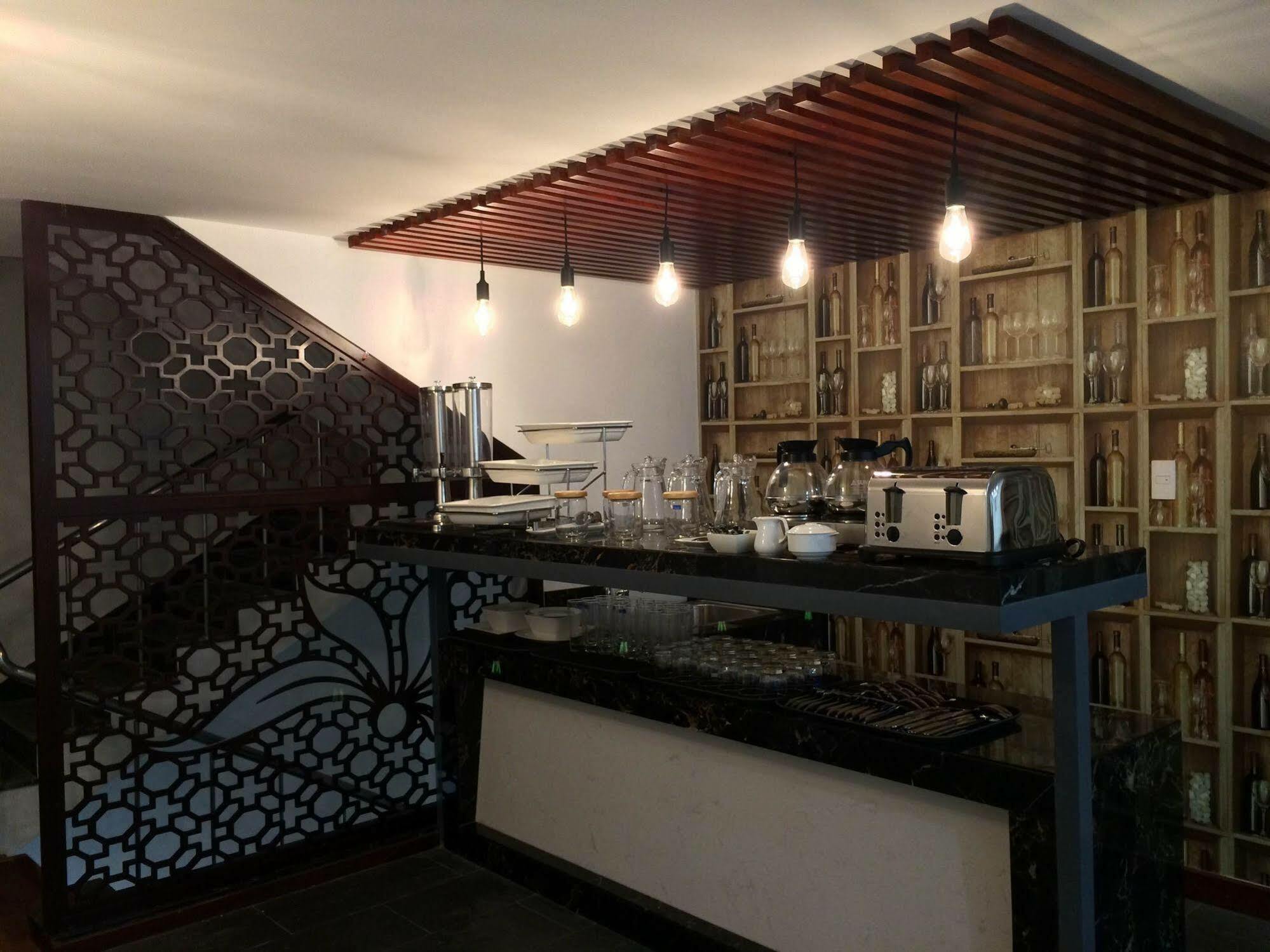 Ocean Flower Hotel Da Nang Zewnętrze zdjęcie
